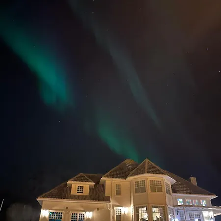 Sto, Aurora, Fjords, Hiking And Whale Safari